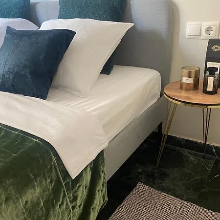 5 Apartment