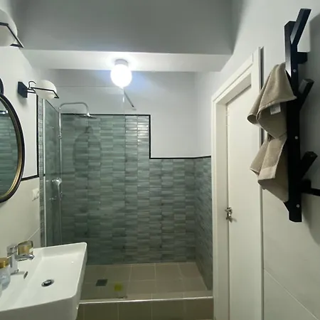 5 Apartment *